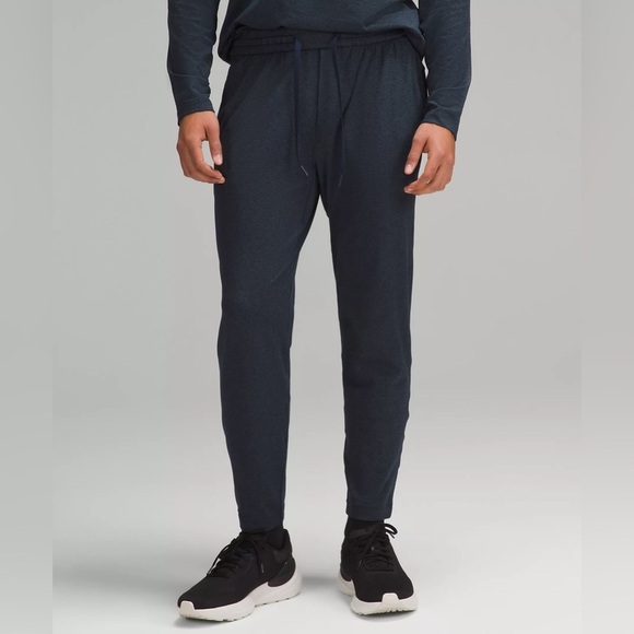 COPY - Soft Jersey Tapered Pant Regular - Picture 3 of 4